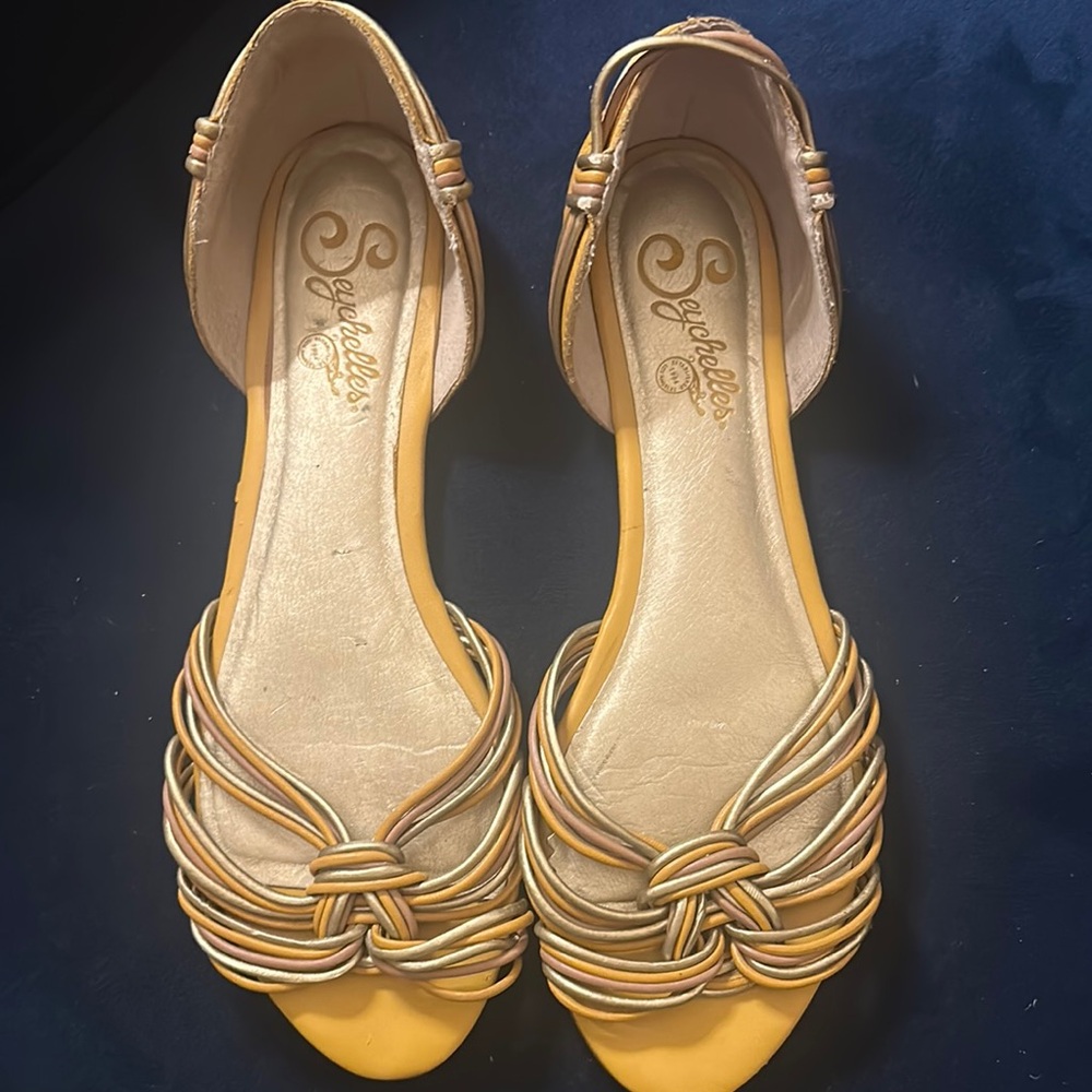 Seychelles Yellow Flat Sandals with Strappy Design